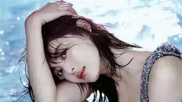 39岁辛芷蕾：活成“大女主”的东北飒姐，私下竟是潜水翻车狂魔？