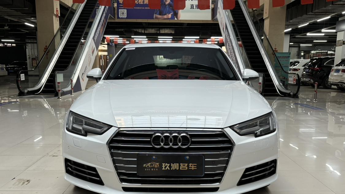 2018款奥迪A4L，一手车况，11.58万体验7.9秒加速，适合家用吗？