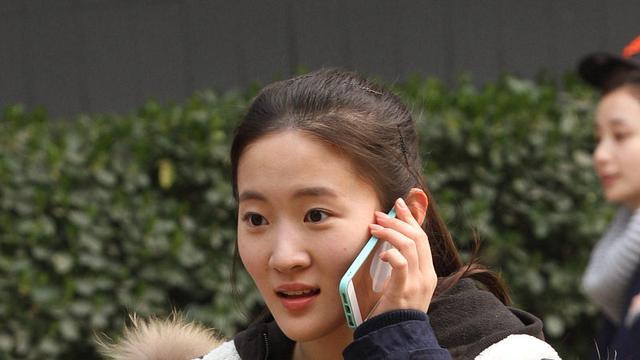 五战艺考终夺冠——胡馨怡的艺考传奇