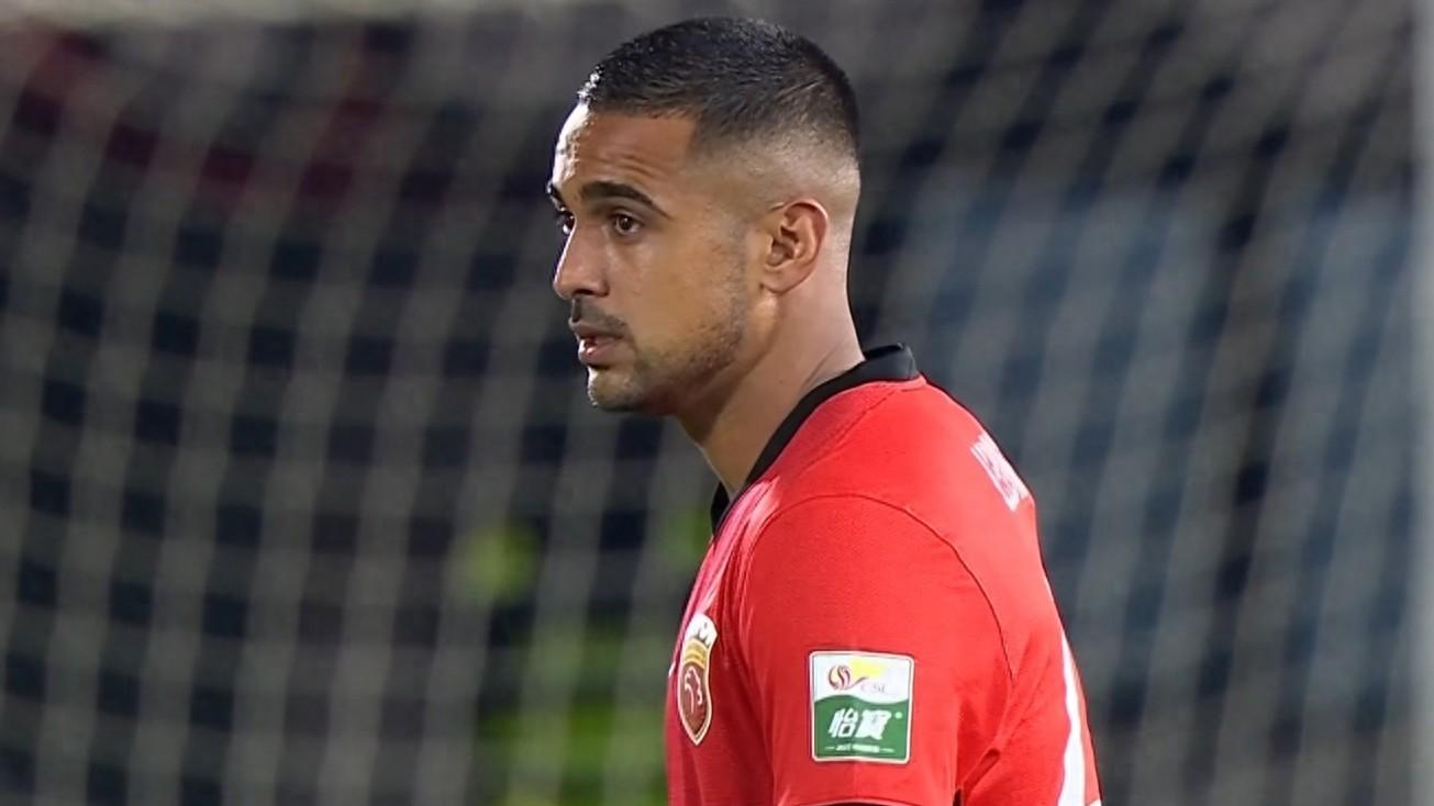 海港三连平，年轻小将闪耀，老将却成隐患？