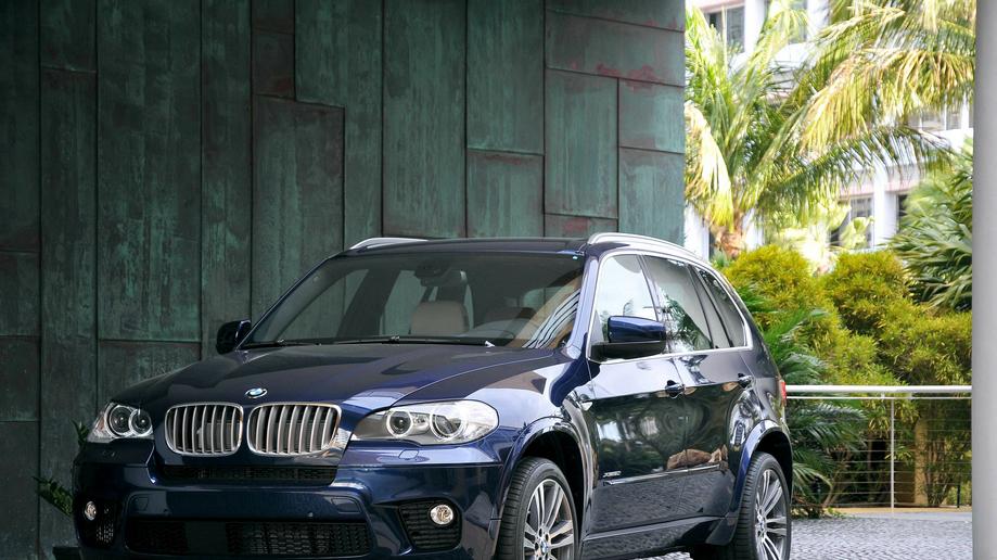 26年传奇再进化！2026款BMW X5全维升级，标配拉满实力宠粉