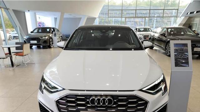 低估了奥迪的“诚意”！跌至12.69万，全系10气囊，性价比确实高