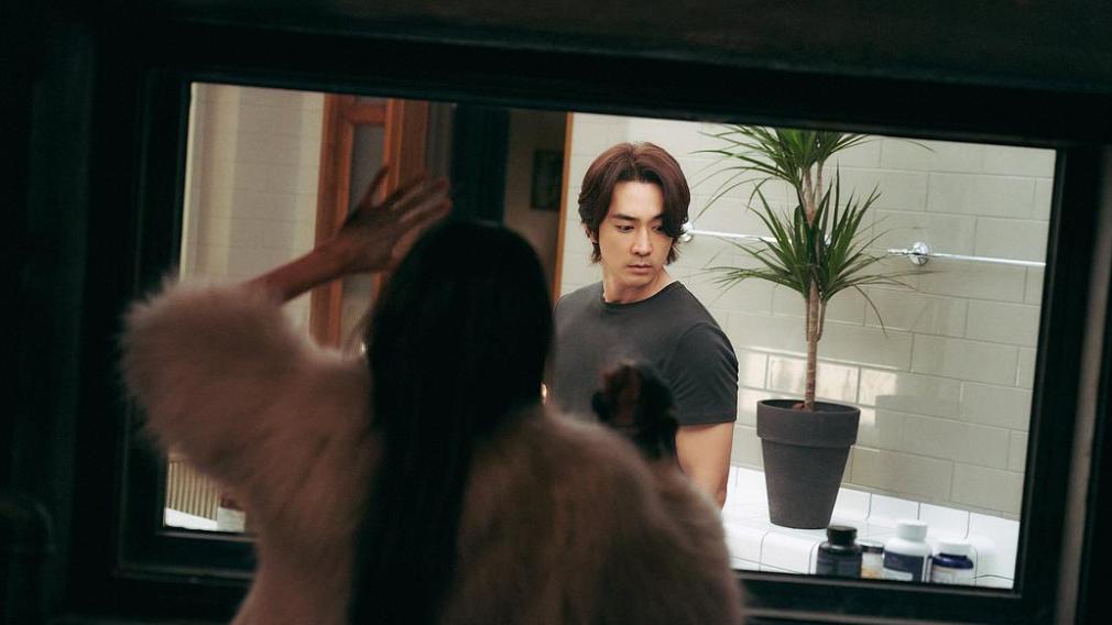 真正的黑暗，不是密室中的无光，而是人心深处的恶意