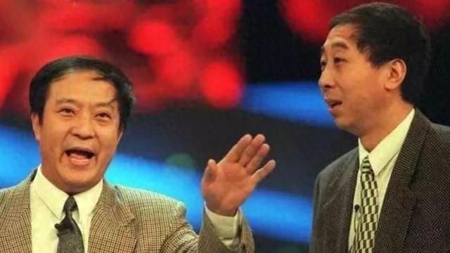 75岁牛群参与活动，独自拉行李满脸沧桑，刘惠道出他真实处境