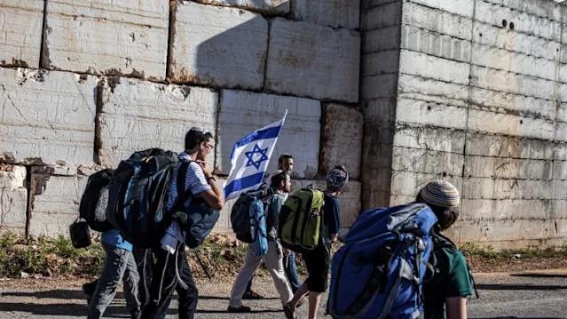 【头条速递】联合国再发重磅报告：以色列扩建定居点构成战争罪，巴勒斯坦人权危机加剧