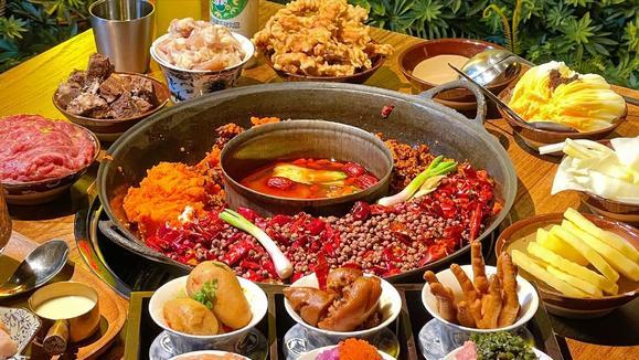 火锅，火锅，搞特色把自己搞倒闭了，这届餐饮不容易啊