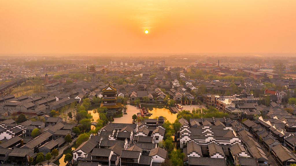 人生精髓：在什么阶段就赚什么钱