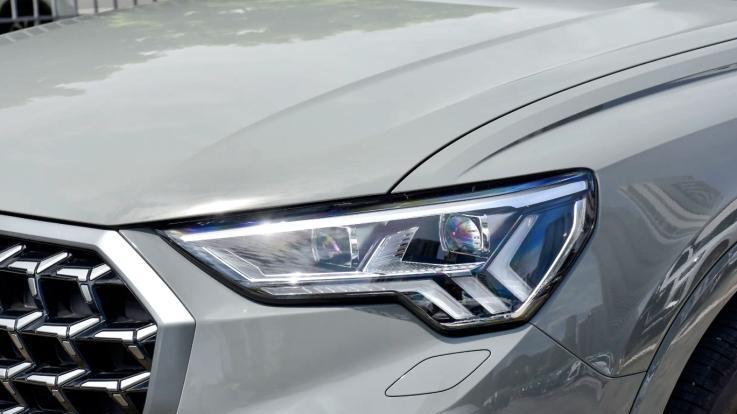 裸车价低至14万起，空间宽适还好开，快来看奥迪Q3配置咋选