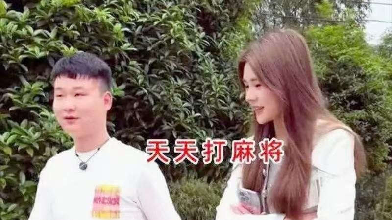 25岁农村姑娘坚持高标准择偶，每月数万元花销如何维系？