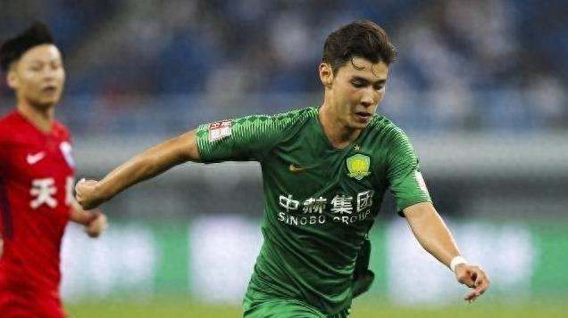 中超比挪甲水平高，侯永永也认为如此，但不会回来踢球