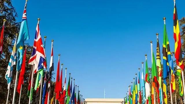 代表130多个国家，印尼总统说了真心话，给中国送上“定心丸”