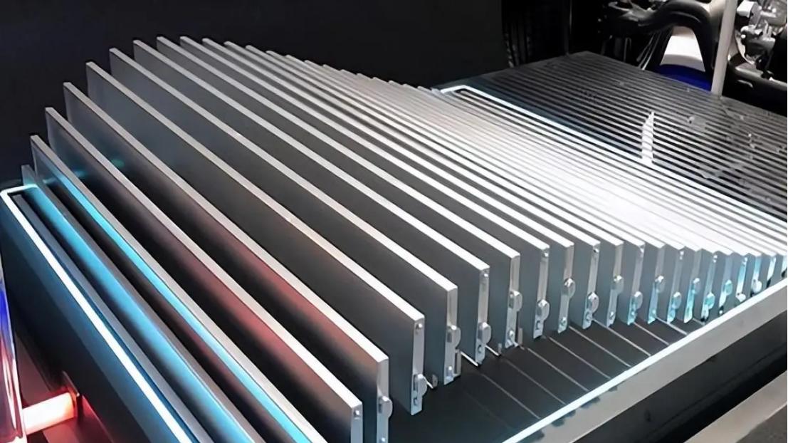 比亚迪东京车展发话 将坚持磷酸铁锂电池路线