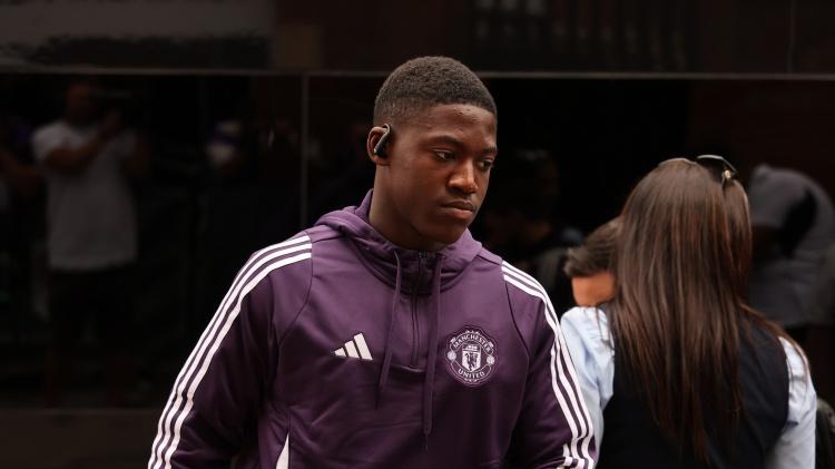 巴特：曼联在浪费梅努的天赋 若他在水晶宫踢球曼联会花大钱买他