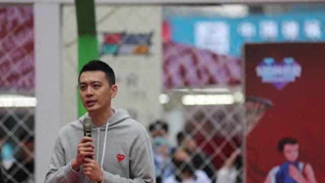 辽篮是否该重建了，本赛季就开始，还是再冲击一把总冠军