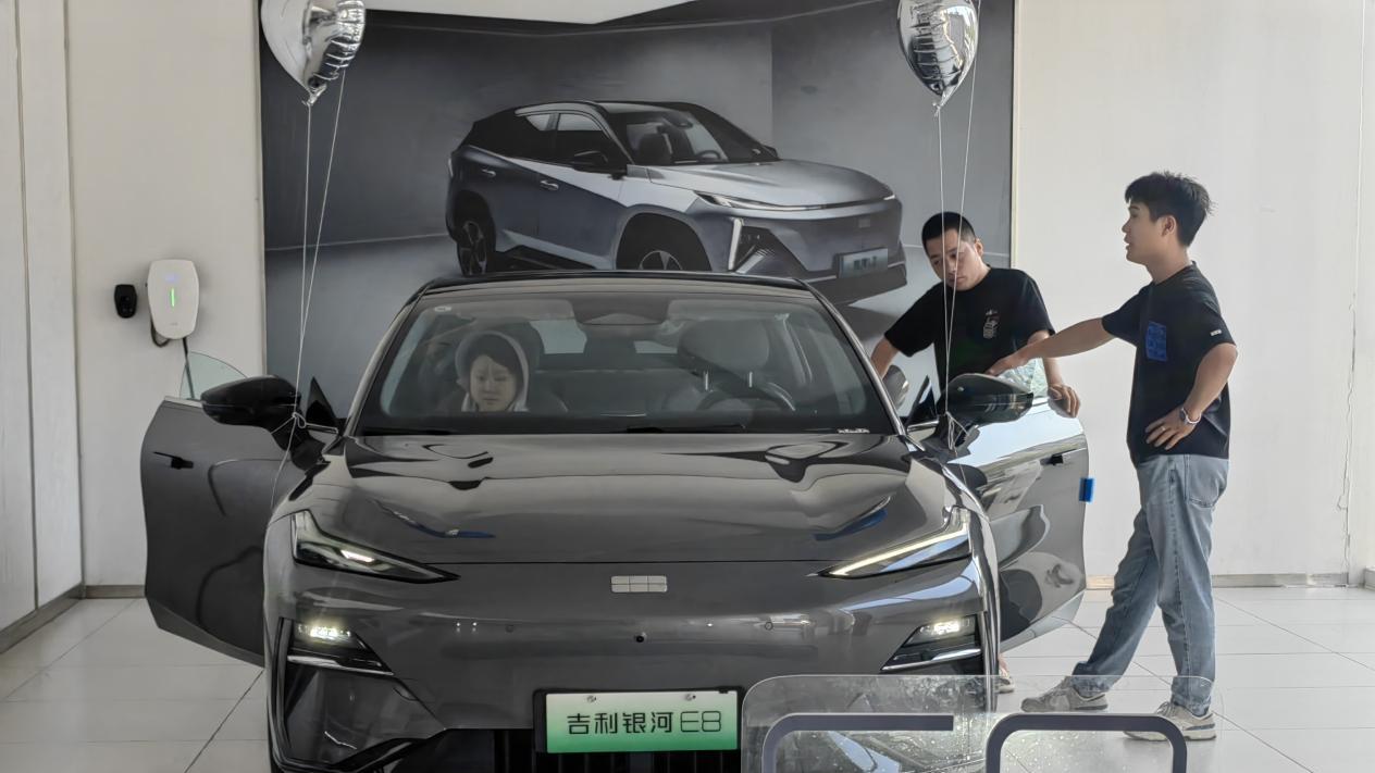 银河的每一款产品都在引领中国新能源进入价值向上的“新阶段”