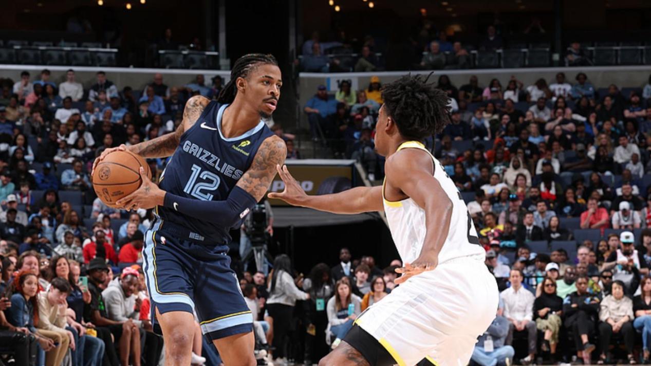 西部排名又乱了：森林狼创NBA奇迹，湖人岌岌可危，5队排名互换