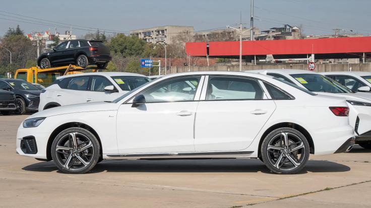 奥迪A4L导购手册，各版本配置分析，家用怎么选？