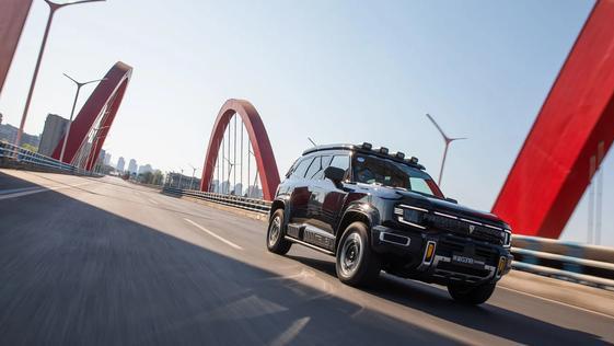 深蓝G318无忧穿越版，有哪些“无忧穿越”配置和限时优惠政策？