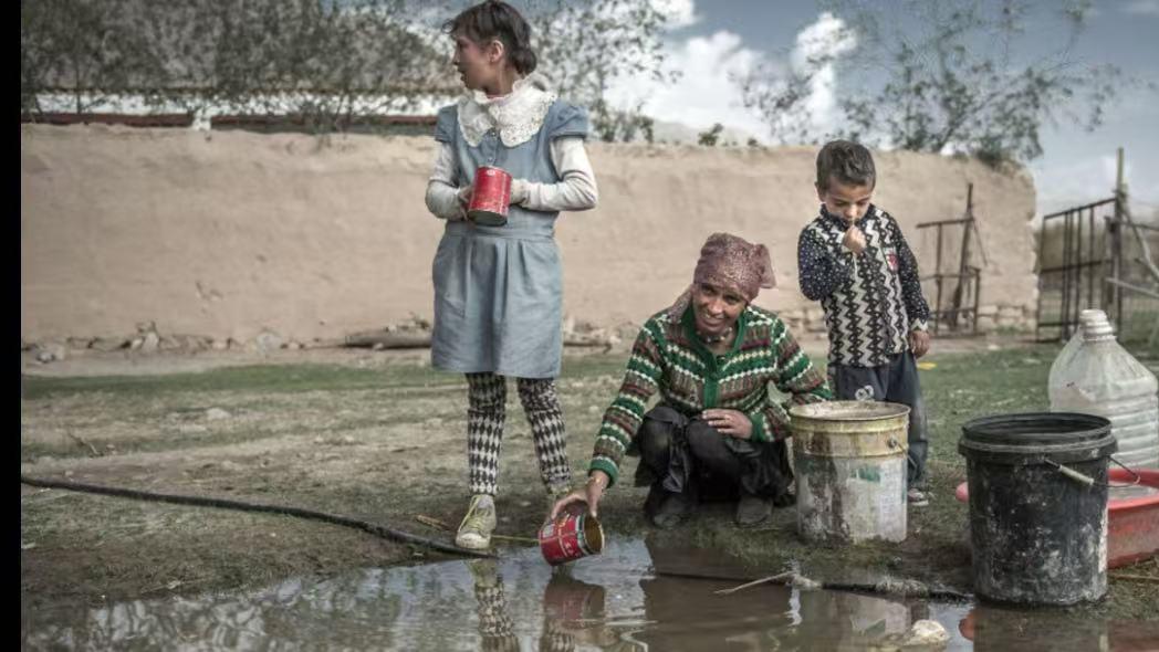 非洲干旱加剧：无数家庭面临缺水困境，希望在哪里？