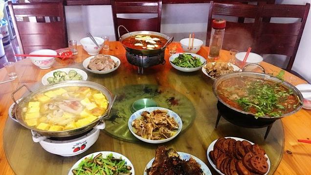 78年的凤凰男：每月瞒妻给父母500元，只为家庭和谐