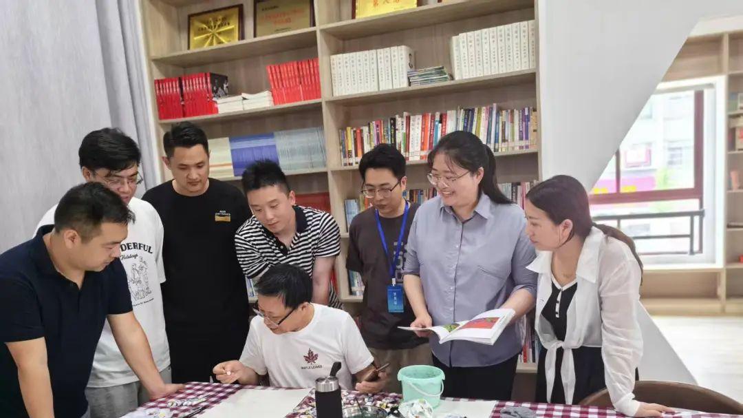 雷俐娜：乡村经营专业和情怀缺一不可