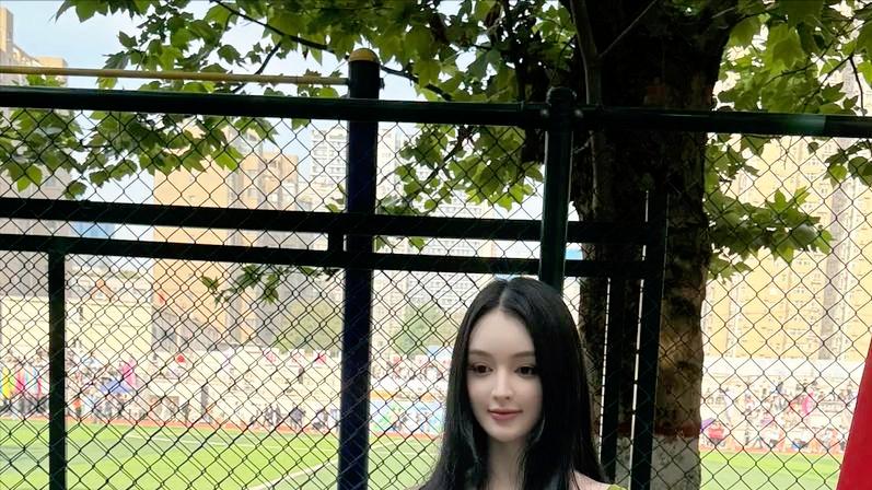 听障女生被嘲