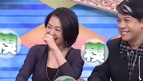 许雅钧也曾爱惨小s，却在2014年开始停止秀恩爱，发生了什么？