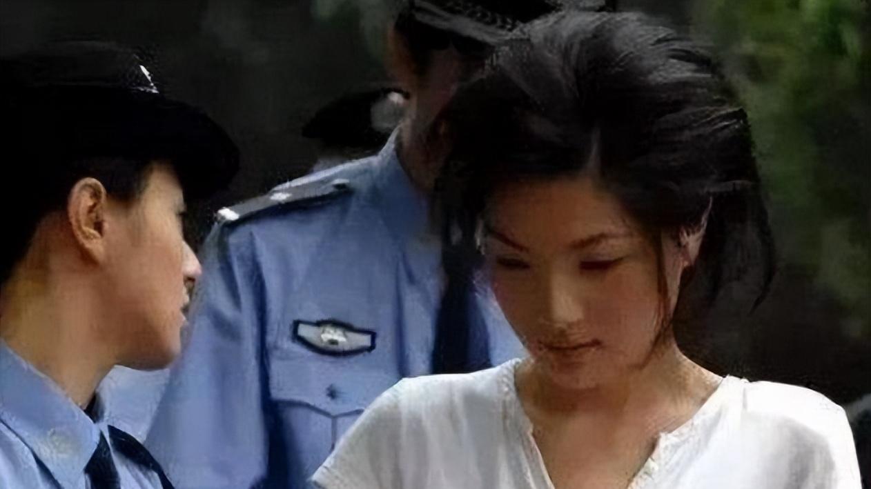 2005年，黑龙江最美女囚犯，枪决后在殡仪馆苏醒，家属：放了她吧