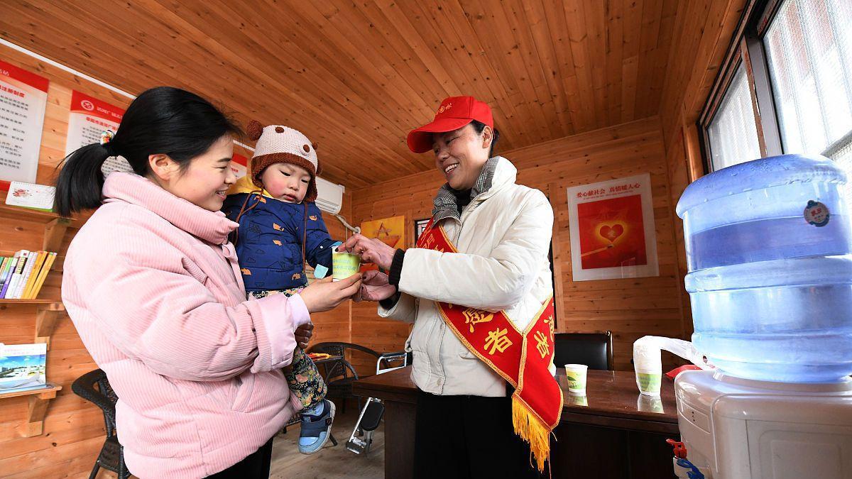 《您的声音》票房破纪录：纪实影像下的城市治理与情感共鸣