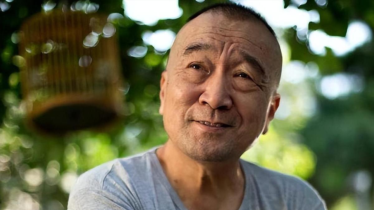 一生不接广告，不和张国立、王刚合作的李保田，是个怎样的人？