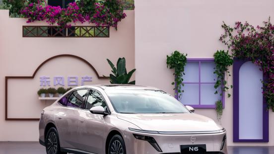 年轻人第一台插混家轿？东风日产N6带着“两个王四个2”上场