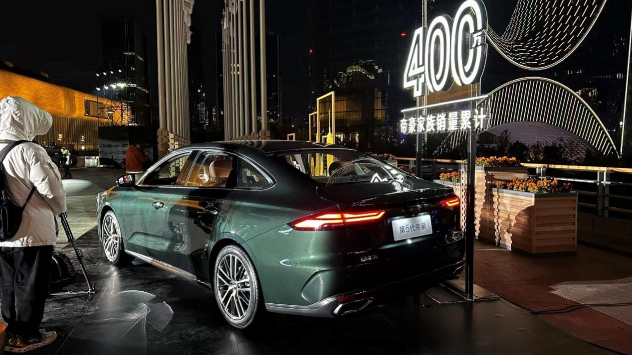 16年坚守30国畅销400万拥趸 吉利5代帝豪蝶变密码