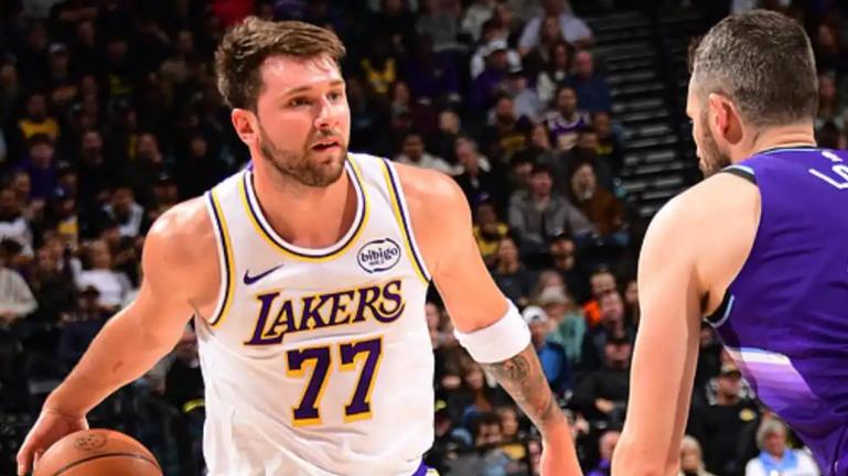 NBA西部最新积分榜：雷霆9连胜，湖人升第2，太阳第6，快船第12