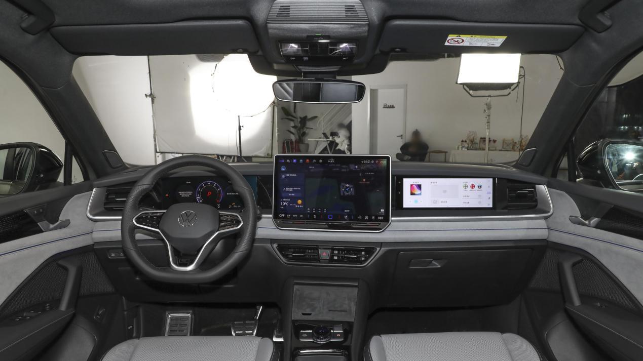 大众终于发力了！全新探岳L上市，提供电子式怀挡