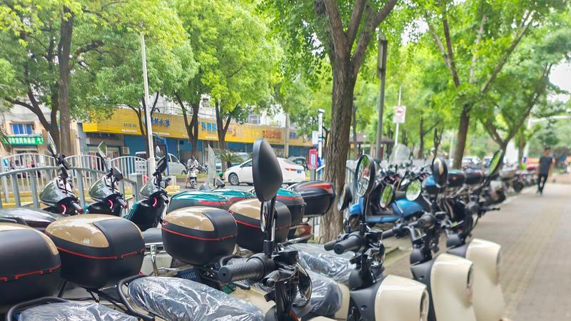 满大街的电动车，偷车贼居然不偷了，你知道为啥吗？