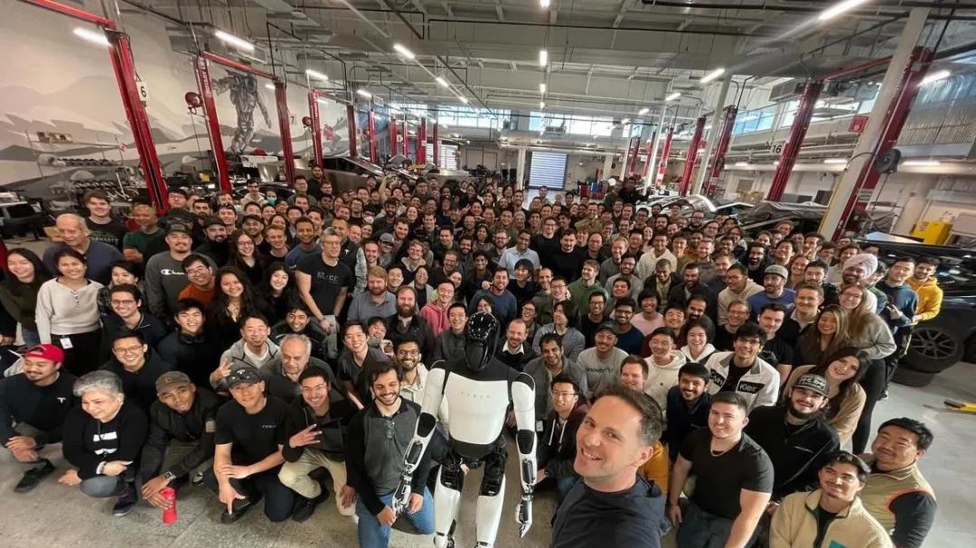 特斯拉Optimus负责人宣布辞职，马斯克：感谢10年贡献