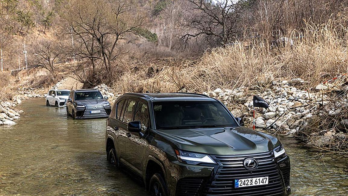 2025 年油电混动市场大混战：丰田现代死磕，谁能笑到最后？