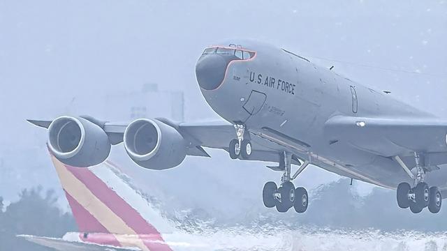 西方发出警告，中方三架货机起飞赴伊朗，运了什么中方早有透露