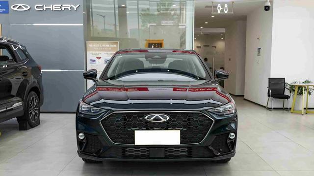 奇瑞推新款轿车，2.0T马力猛，但价格够狠吗？