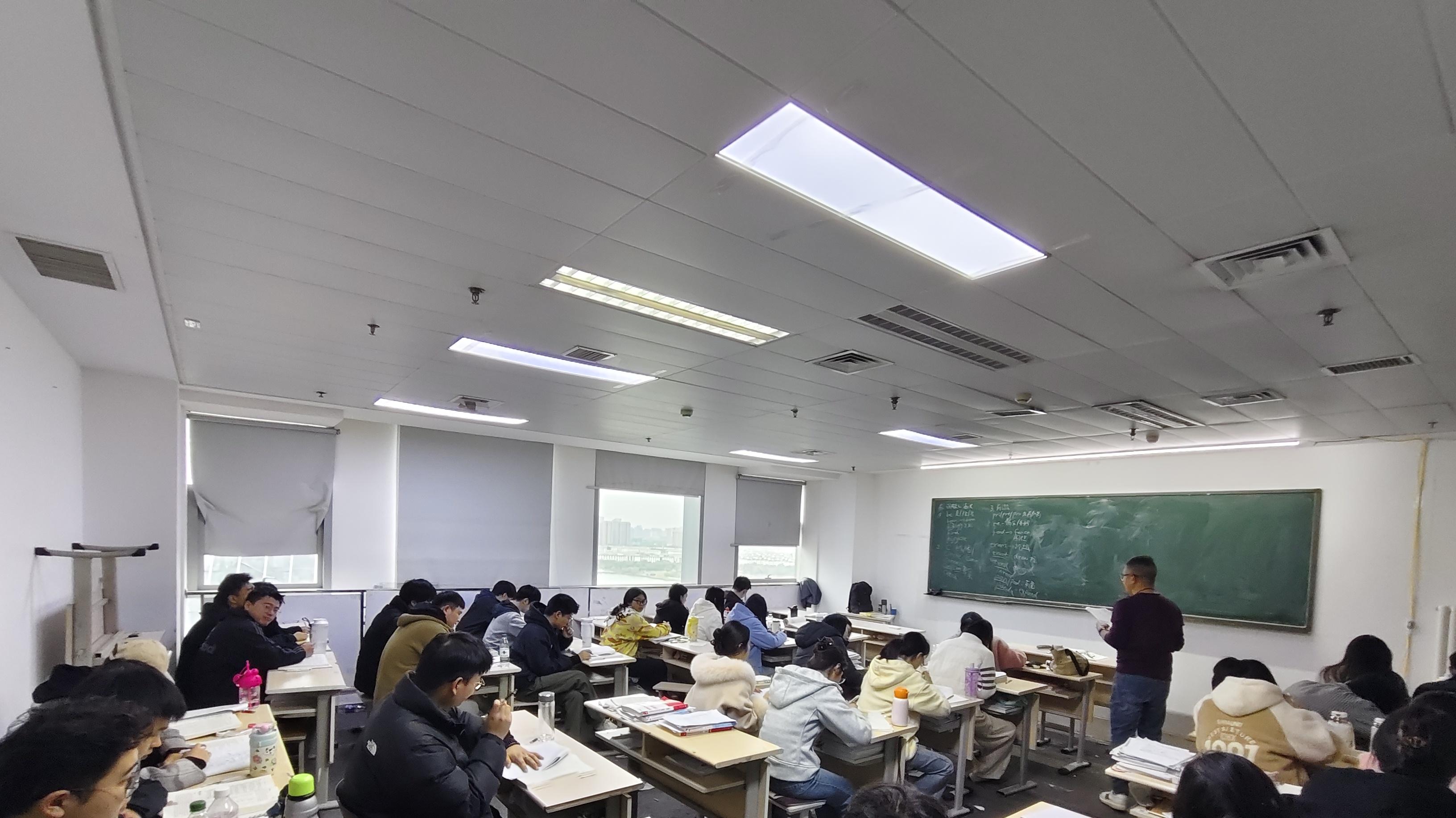 专升本并非“必须”，但它能为你打开更多可能