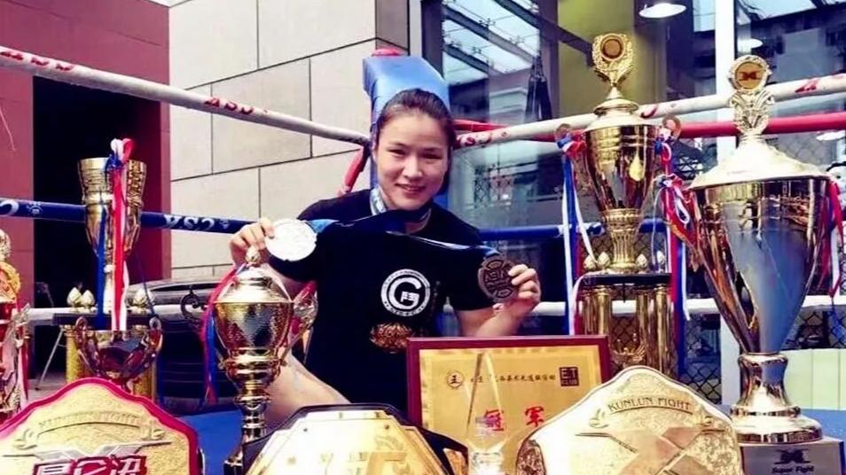 河北女子单身27年，荣获格斗冠军，现网络征婚: 想生孩子