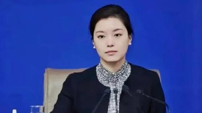 张京：从杭外学霸到外交门面的破圈之路