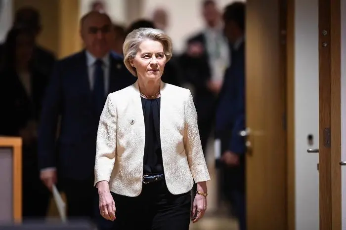 “美帝国”结束了