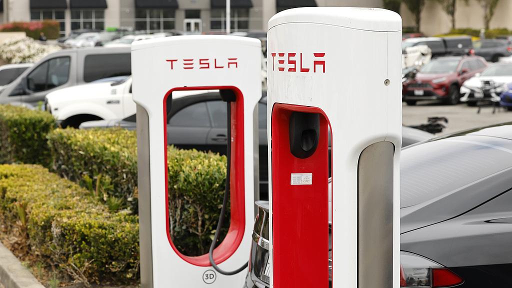 特斯拉汽车：创新驱动可持续出行