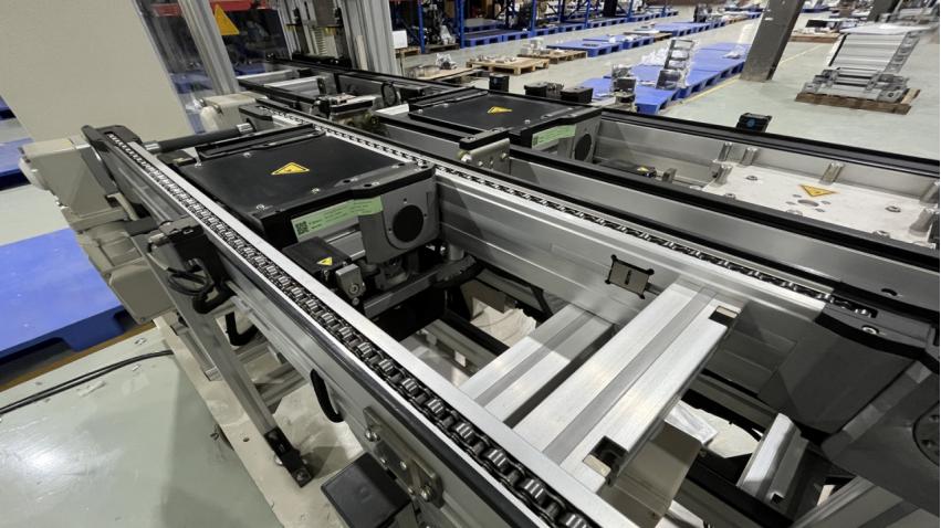 堆积滚子链输送线不耐用？四个要点兼顾耐磨性与长期使用！