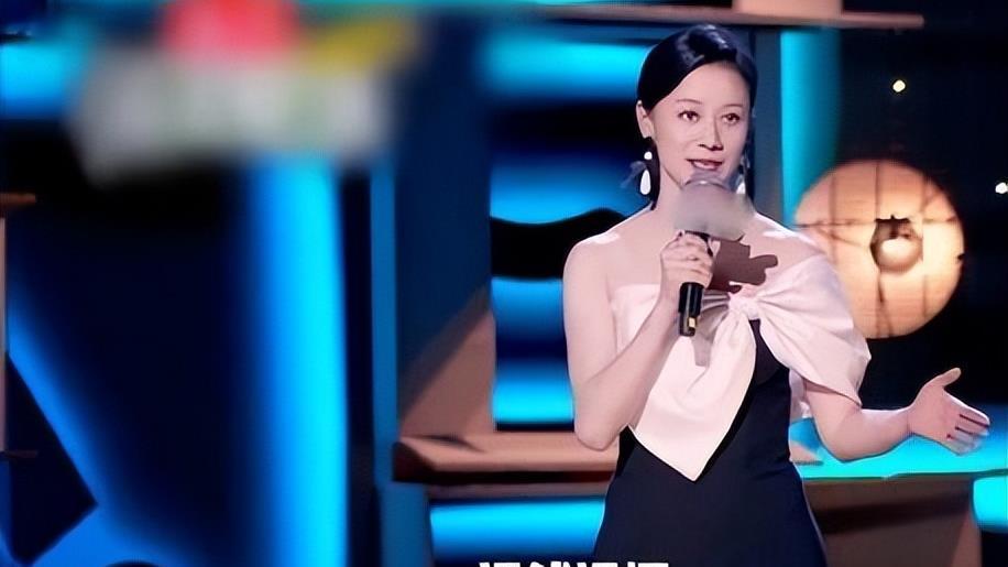 她终于出现在《浪姐6》，富有有子无夫，女主这才是真爽文