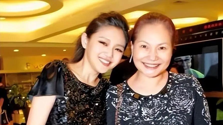 具俊晔或搬离大S住宅，S妈再度控诉遗产分配不公！