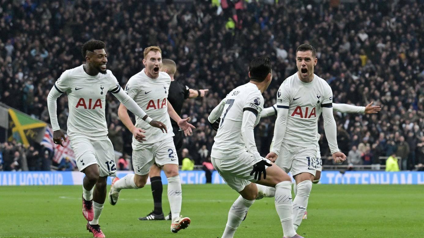 英超焦点战深度解析：热刺残阵困局遇曼联复仇烈焰，北伦敦魔咒能否延续？