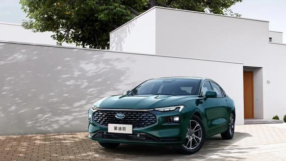 2025年中级车最佳选择！15万预算，这5款让你省心又省钱！