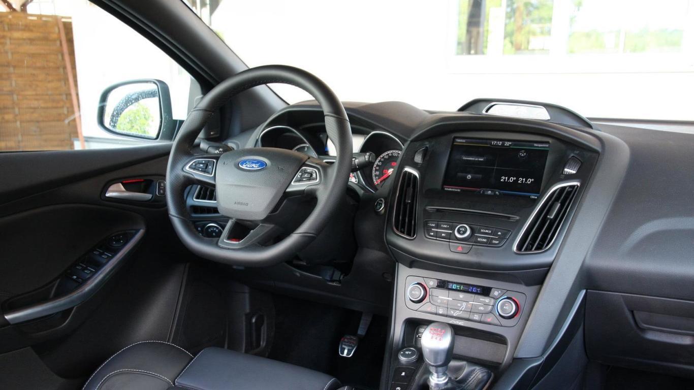 “平民小钢炮”正式停产：曾连续三年蝉联中国轿车销冠，全球累计销量超过1200万辆